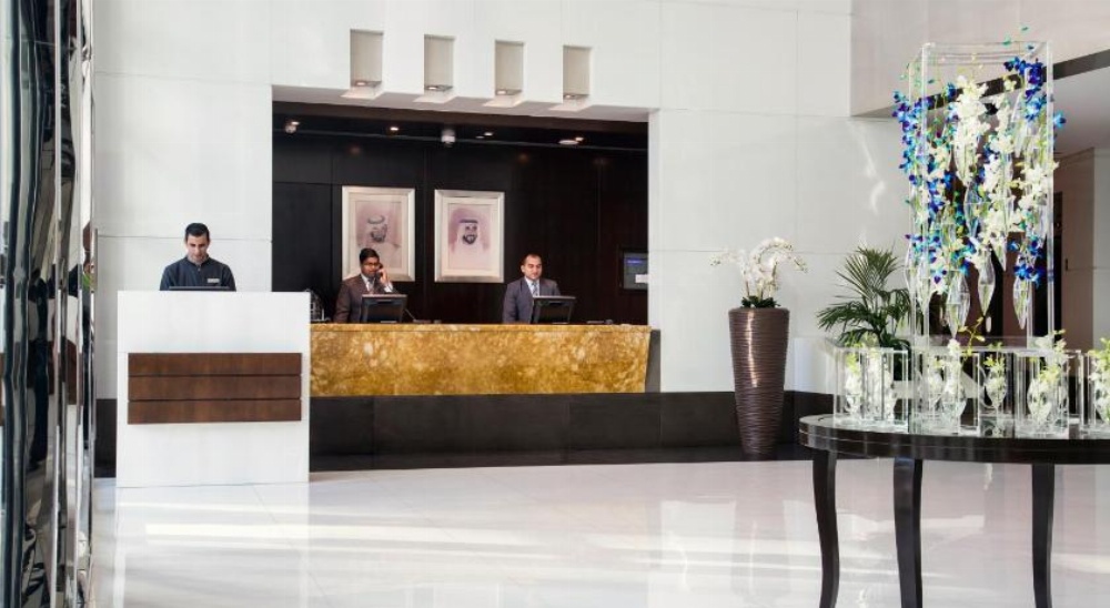 Time Oak Hotel & Suites